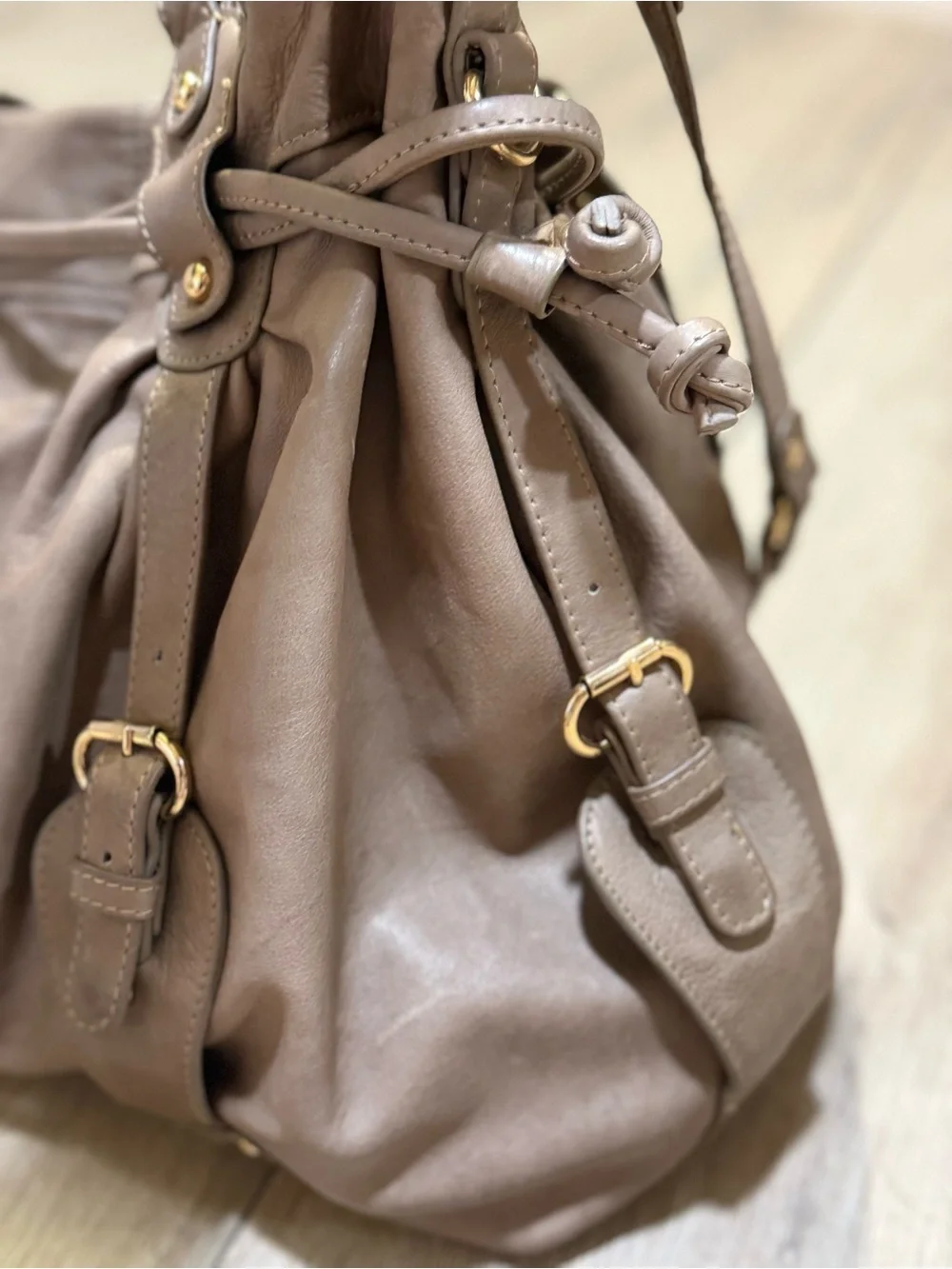 Sabina New York Taupe Leather Slouch Satchel Shoulder Bag Gold Hardware